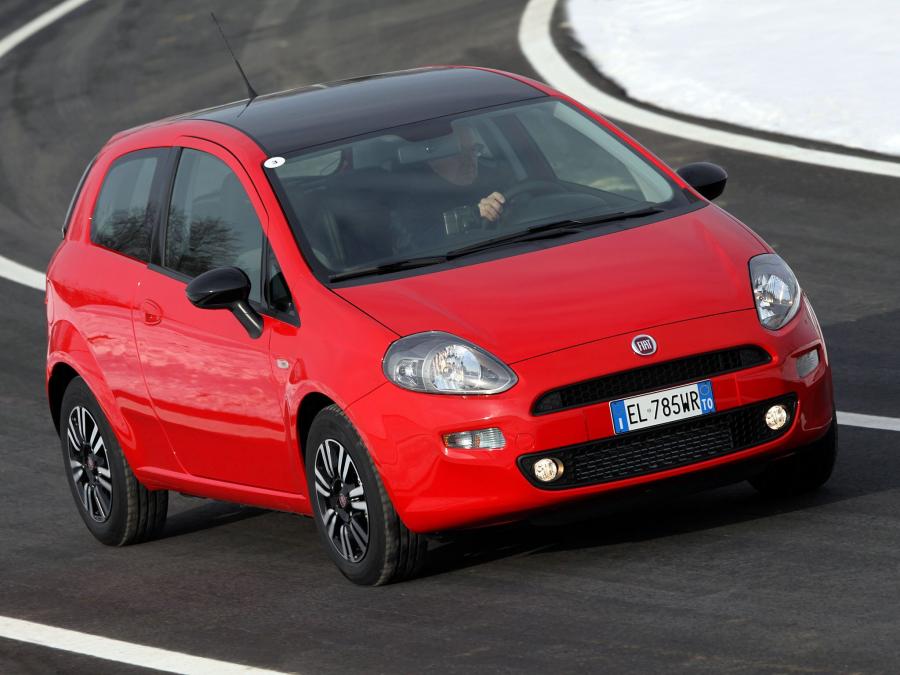  Fiat Punto TwinAir 3-Door 2012 года  (фото 10 из 16)